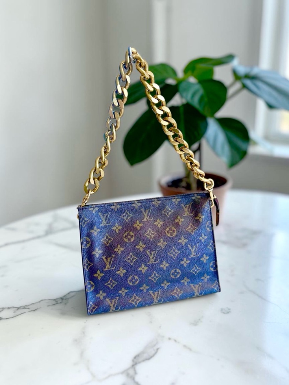 Louis Vuitton Monogram Clutch - Picture 13 of 16